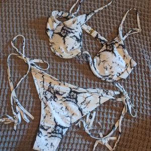 Zaful Marble Scrunch Bikini